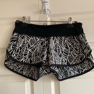 Lululemon Speed Up shorts, size 4